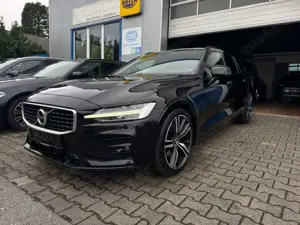 Volvo V60 D4*Automatik*R-DESIGN*MEGA VOLL*19 ZOLL*