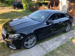 Mercedes-Benz E 200 Coupe_AMG Linie_TÜV 08/2028_Widescreen_Burmester