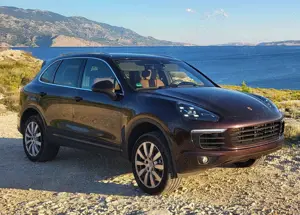 Porsche Cayenne S Diesel/V8/LED/Pano/Luft/AHK/Top-Ausstattung