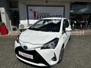 Toyota Yaris 1.5 Hybrid - Comfort - NAVI,KAM., SHZ ...