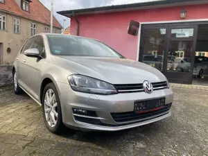 Volkswagen Golf VII Lim. Highline BMT-5türig-140HP-Xenon-LM Bild 5