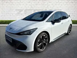 CUPRA Born 2,49% HUD Navi Digitales Cockpit 360 Kamera LED AC