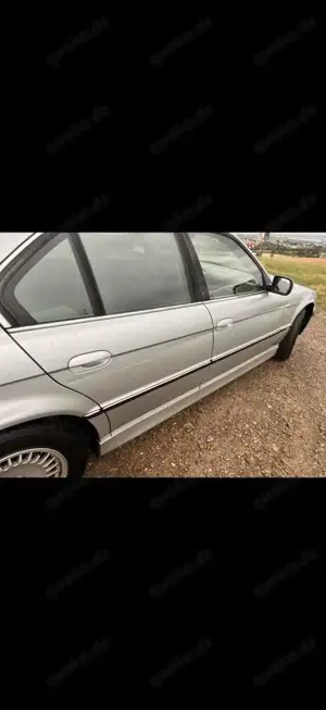 BMW 750