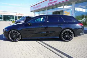 Mercedes-Benz CLA 200 AMG Line LED Klimaaut. Navi Burmester Bild 3