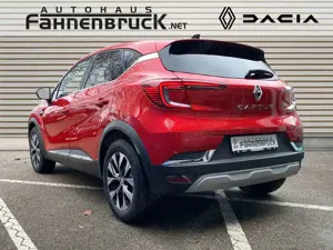 Renault Captur Techno 1.3 TCe 140 Mild-Hybrid Scheckheft Bild 3