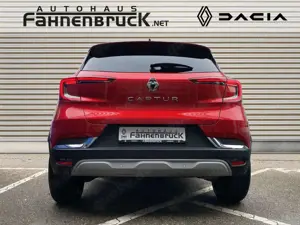 Renault Captur Techno 1.3 TCe 140 Mild-Hybrid Scheckheft Bild 4