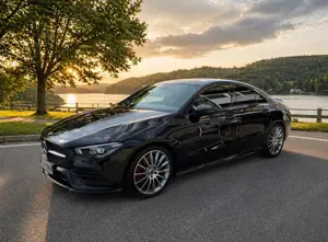 Mercedes-Benz CLA 220 Amg-line *AHK*StandH*LED*NIGHT*AMBIE
