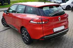 Renault Clio Grandtour TCe 90 AAC LED Navi Pano SHZ Kam Bild 4