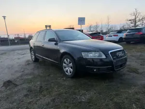 Audi A6 3.0 TDI quattro Autom/Navi/Tempo/Anhäng