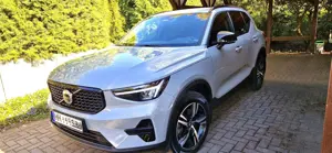 Volvo XC40 XC40 B4 B DKG Plus Dark (197 PS) | Garantie bis 2029 | Standheizung | AHK | 1. Hand von P