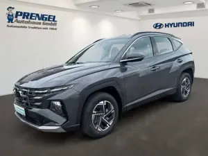 Hyundai TUCSON FL 1.6T MT Select LED/Kamera/Navi/GRA/App