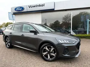 Ford Focus Turnier Active X AHK+iACC+BLIS+BO+Allwrr