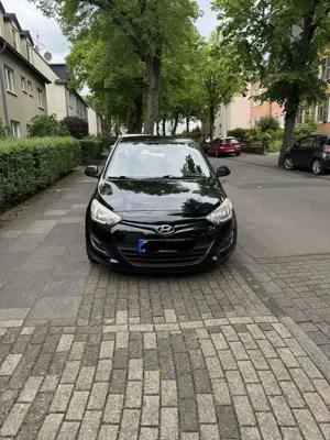 Hyundai i20 1.4 Automatik
