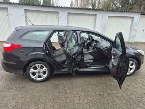 Ford Focus Sync Edition Bild 5