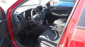 Hyundai TUCSON 1.6 CRDi Trend 2WD *NAVI/KAMERA/SITZHZG* Bild 5