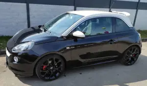 Opel Adam Flotter Adam S mit Hagelschaden