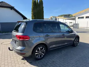 Volkswagen Touran IQ.DRIVE Start-Stopp Navi Totenwinkel Bild 3