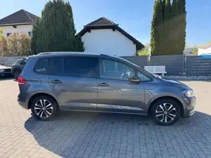 Volkswagen Touran IQ.DRIVE Start-Stopp Navi Totenwinkel Bild 5