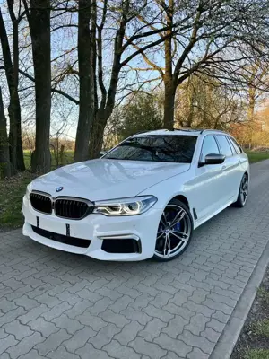 BMW M550 M550d Vollausstattung/ Scheckheftgepflegt/ TÜV Neu