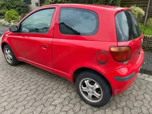 Toyota Yaris Yaris 1.0 Bild 4