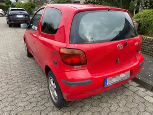 Toyota Yaris Yaris 1.0 Bild 5