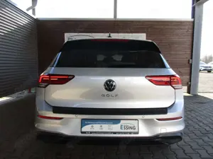 Volkswagen Golf Life 2,0 TDI DSG Bild 5