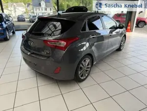 Hyundai i30 1.6 GDI (99 KW - 135 PS) Premium 1.6 GDI