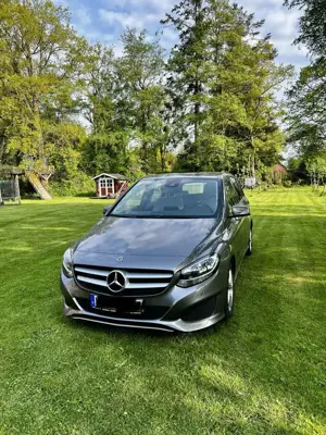 Mercedes-Benz B 200 d 4Matic 7G-DCT Edition