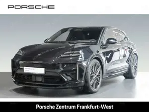 Porsche Macan Turbo HA-Lenkung InnoDrive Head-Up BOSE