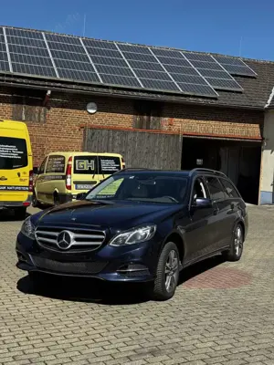 Mercedes-Benz E 350 T BlueTEC 7G-TRONIC