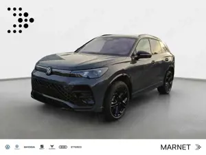 Volkswagen Tiguan 2.0 TDI 4M DSG R-Line AHK*NAV*APP*IQ*PANO