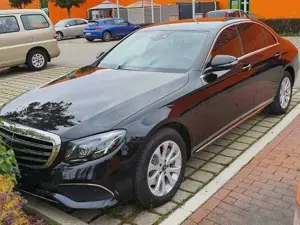 Mercedes-Benz E 220 E 220 d 4Matic 9G-TRONIC Exclusive