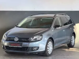 Volkswagen Golf 1.6 TDI Variant Style/KLIMA/SHZ/PDC Bild 3