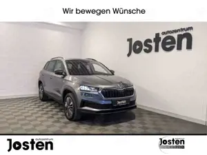 Skoda Karoq Tour 1.5 TSI Virtual CarPlay KAM DAB ACC