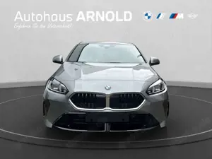 BMW 120 M Sportpaket Komfortzugang Driving Assist. Bild 2