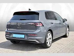 Volkswagen Golf 1.5 l TSI Style Bild 3