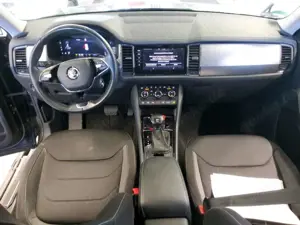 Skoda Kodiaq TDI 4x4 DSG Tour AHK MatrLED ACC Columbus Bild 4