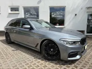 BMW 530 d Touring AUT M-Paket LED HUD h/k MID ACC 19" Bild 4