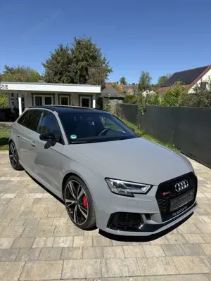Audi RS3 Scheckheft Audi/Pano/BO/RS-Sitze/ohne OPF