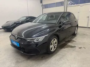 Volkswagen Golf VIII 1.5 TSI Life*LED*ACC*Navi*SHZ* Winterp.