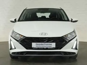 Hyundai i20 FACELIFT T-GDi TREND DCT+NAVI+RÜCKFAHRKAMERA+FERNL Bild 4