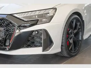 Audi RS3 Limousine 2.5 TFSI quattro Sportabgas/Sonos/Schalensitze/Dynamik/P Bild 5