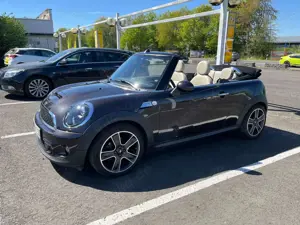 MINI Cooper SD Cabrio Cooper SD ( Im Kundenauftrag)