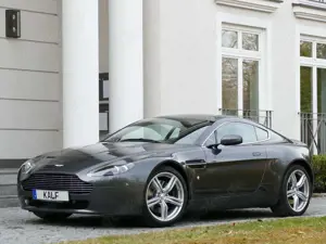 Aston Martin V8 4.7 nur 45'KM/2.Hand/Deutsch/Sonderleder/Sportpack