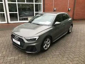 Audi A1 30 Sportback 1,0 TFSI S line