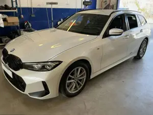 BMW 320 320d Touring xDrive Aut.M Sport