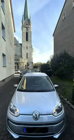 Volkswagen up! move