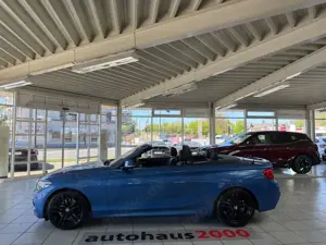 BMW 220 i Cabrio M Sportpaket LED/NAVI/MEMORY/PDC V-H Bild 5