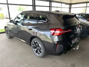 BMW X3 20d xDrive, AHK, GSD, M-Sport, el. Sitze