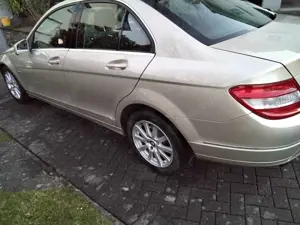 Mercedes-Benz C 180 C 180 Kompressor BlueEFFICIENCY Avantgarde